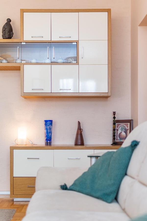 Bluszczanska 76 By Homeprime Apartment Warschau